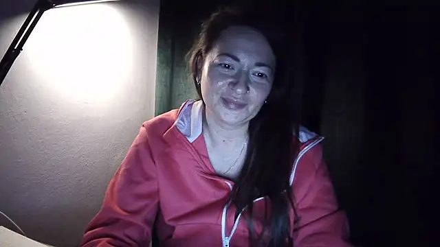 NoraMilf's Live XXX Chat