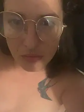 Xlilli69X Chat XXX live