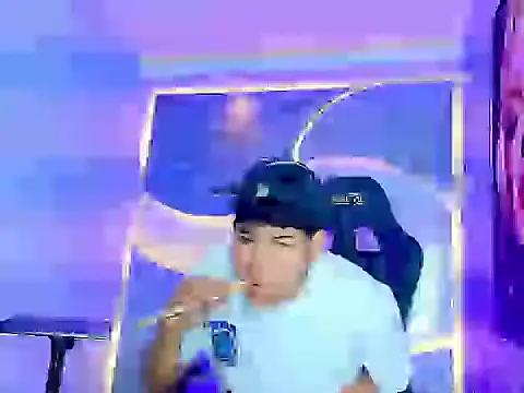 Alexi_hot23 XXX чат на живо