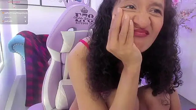 Chat XXX en directo de Alice_candace