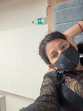 Loviiie's Live XXX Chat