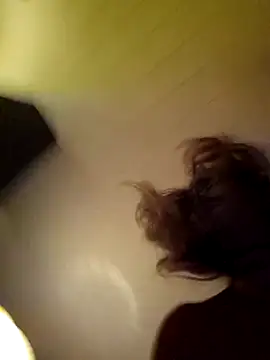 CelynaRoss XXX чат на живо