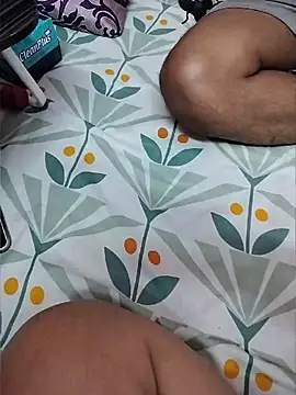 BBW_DesiCouple Adlı Modelin Canlı XXX Sohbeti