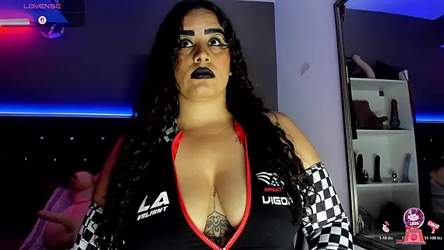 Chatroom XXX en direct de MariaGaitan