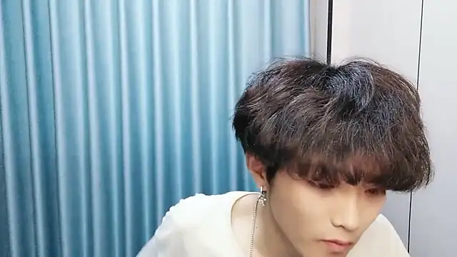 wssoo11 Chat XXX live
