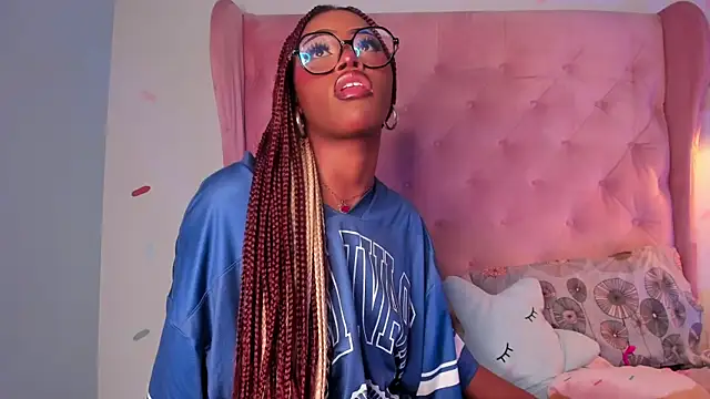 Afrodita_sweeet: онлайн-секс-чат