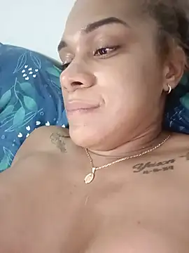 Chat +18 de KarinRoss ao vivo
