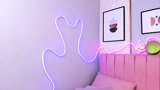 Онлайн чат XXX LUMINEVERLIGTH
