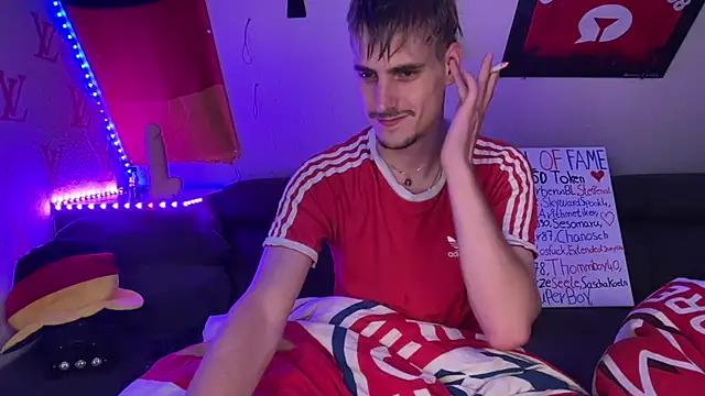 צ'אט XXX בשידור חי של Cookieboy88