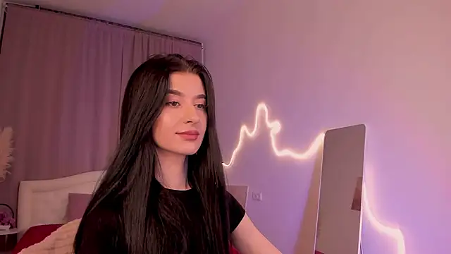 LauraCoy – Naživo XXX chat