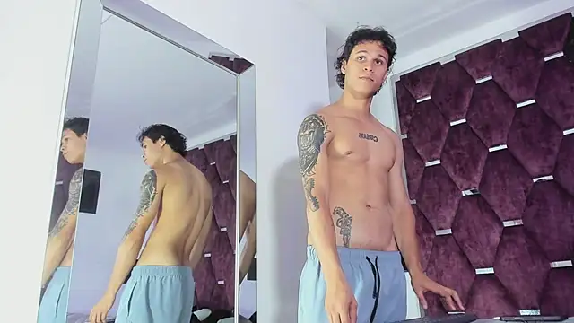 TonyBenedetti Live XXX-chat