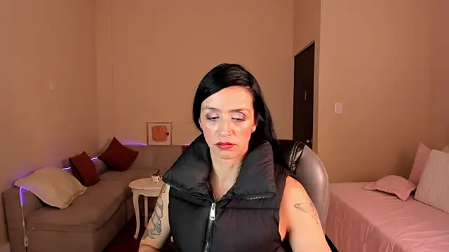 Czat XXX na żywo – Kristen_Garner