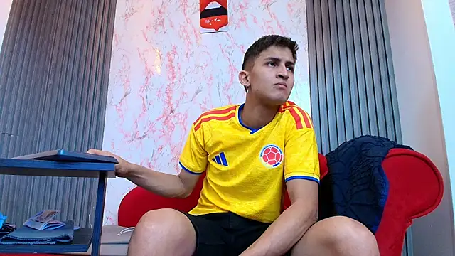 Axel_Romanov Live XXX-chat
