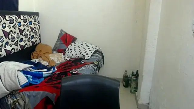 shopyymessyy লাইভ XXX চ্যাট