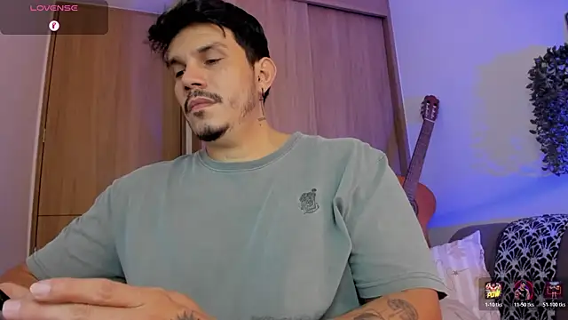 alejandro_starkのライブXXXチャット