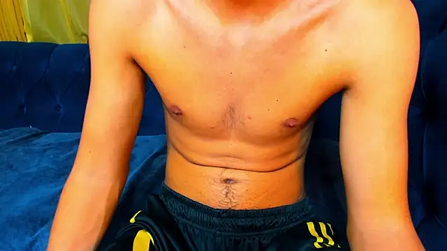 แชท XXX สดของ Justin_ortiz