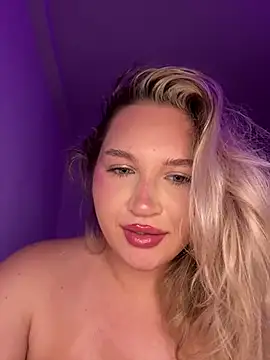 Ashleyy_Diamond's Live XXX Chat