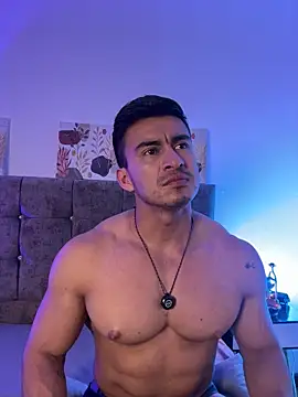 Chris_Clarck live XXX chat
