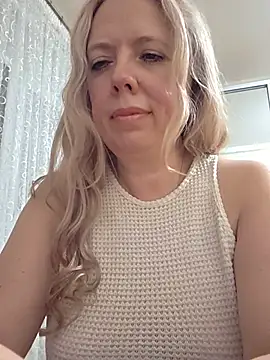 Chat XXX ao vivo de Irina3718