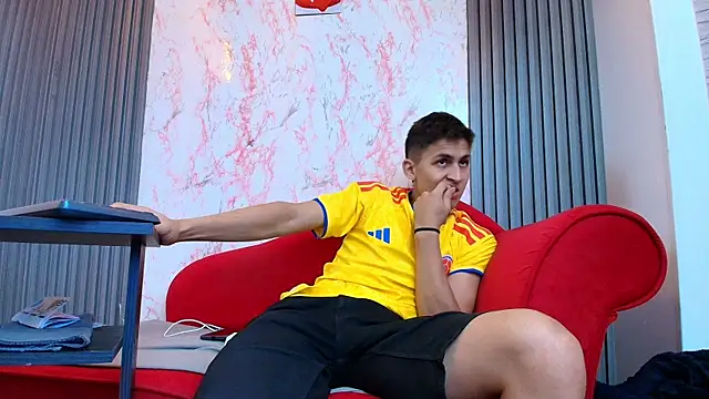 Axel_Romanov – Naživo XXX chat