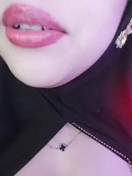 Sembang XXX Secara Langsung Elinaax