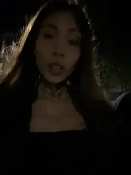 Unanena Live XXX Chat