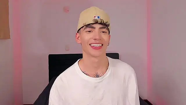 Chat XXX Live Axel_InkShade_