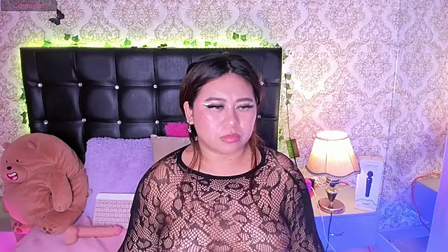 Luna_Swift Adlı Modelin Canlı XXX Sohbeti