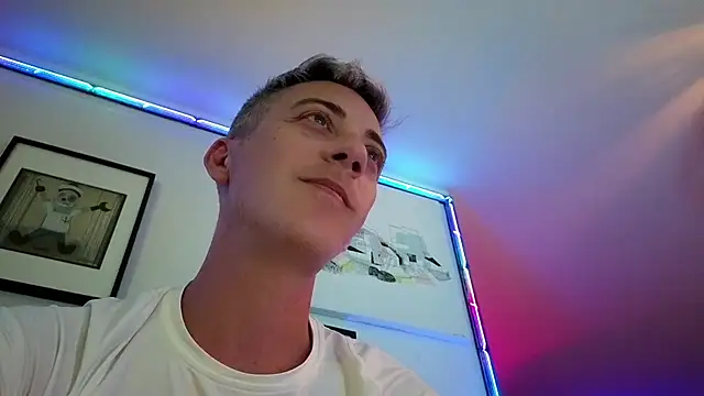 1Hugo1 Live XXX-chat