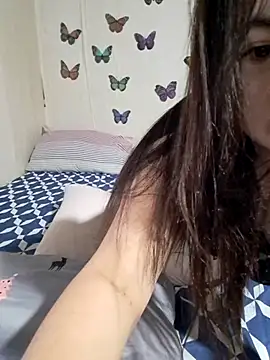 Safiyawild69 现场XXX聊天