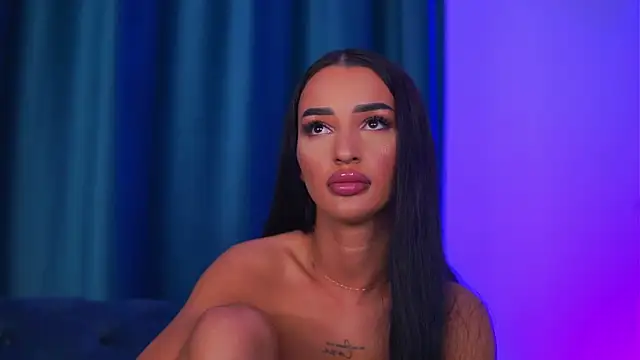 Chat +18 de DeniseDevilles ao vivo