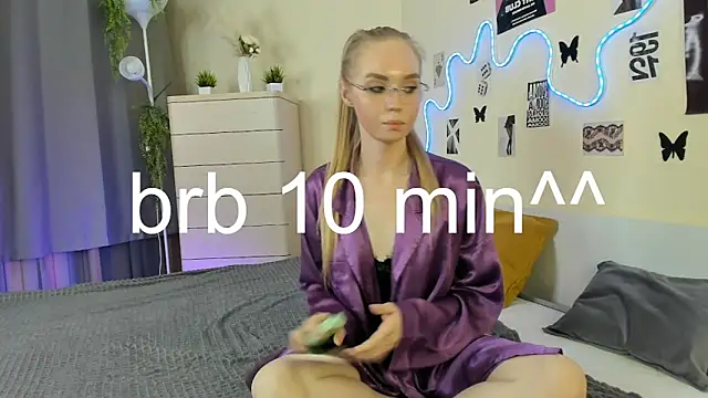 Chatroom XXX en direct de TwilightClover