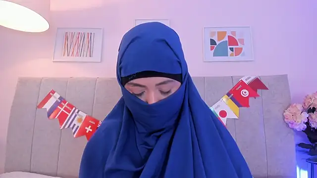 fatiima_ Adlı Modelin Canlı XXX Sohbeti
