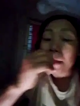 Sembang XXX Secara Langsung Moon_squirtt