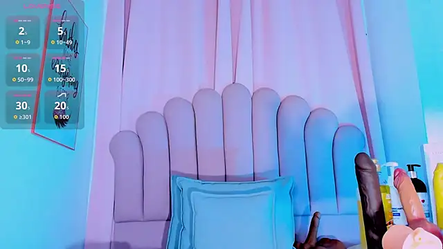 NicoleMadrird XXX чат на живо