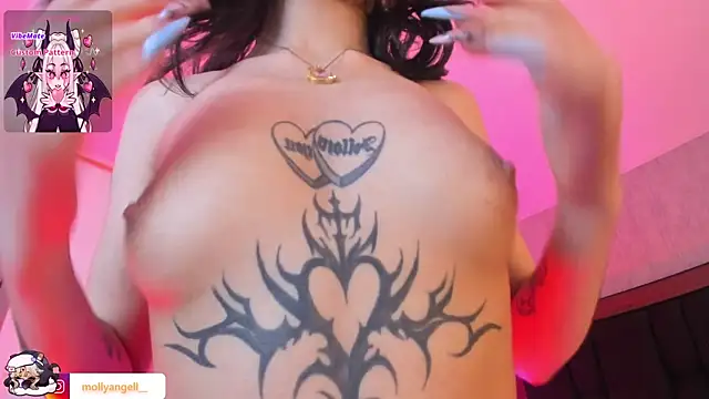 Molly_AのライブXXXチャット