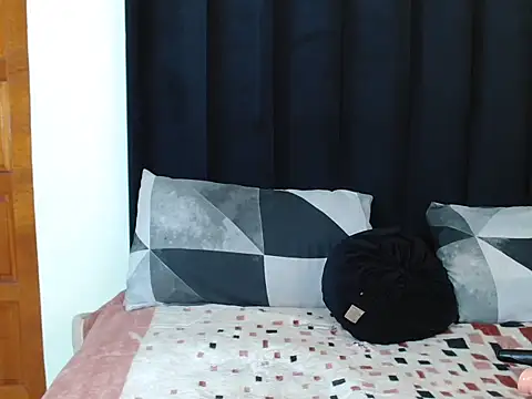 SubmissiveBabe01 라이브 XXX 채팅