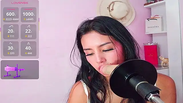 Miss_Charlottet 라이브 XXX 채팅