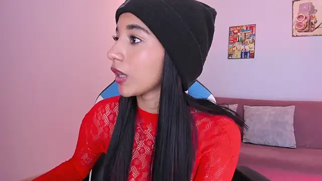Emily_bruss live XXX chat
