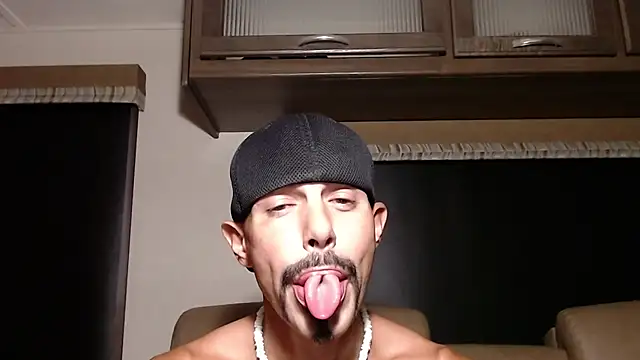 ThickD2C Chat XXX live
