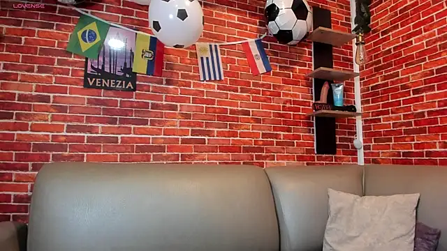 Živý XXX chat Hoot_boyss_