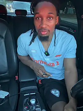 הופעת וובקאם של Boy_Kino