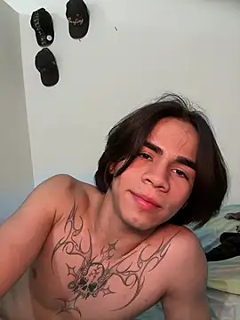 Mao_mdn Chat XXX in diretta