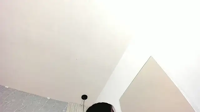 Sweetlittle_lunaのライブXXXチャット