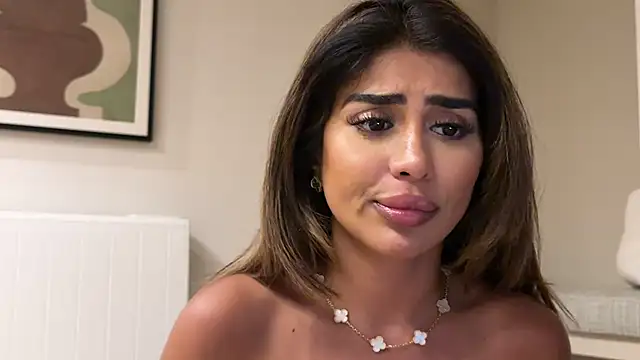 عرض كام ArabicBarbie