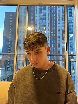 OLIVER_K Chat XXX in diretta
