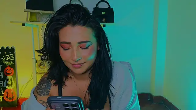 Pauilina's Live XXX Chat
