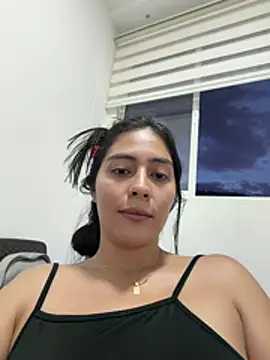 Sophie__Foxxx XXX чат на живо