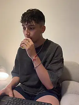 Živý XXX chat OLIVER_K