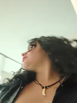 Yaya_watson live XXX chat
